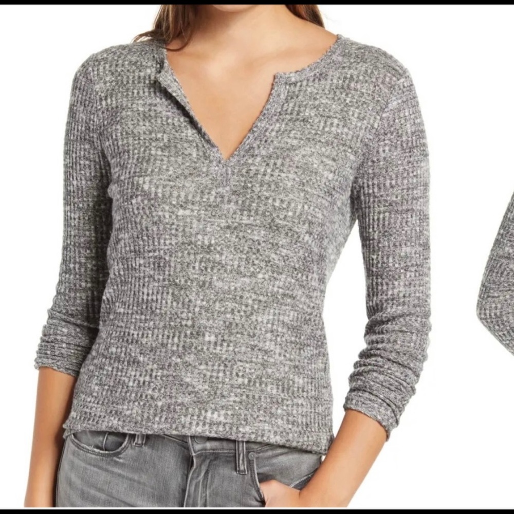 Socialite grey Henley tee top small